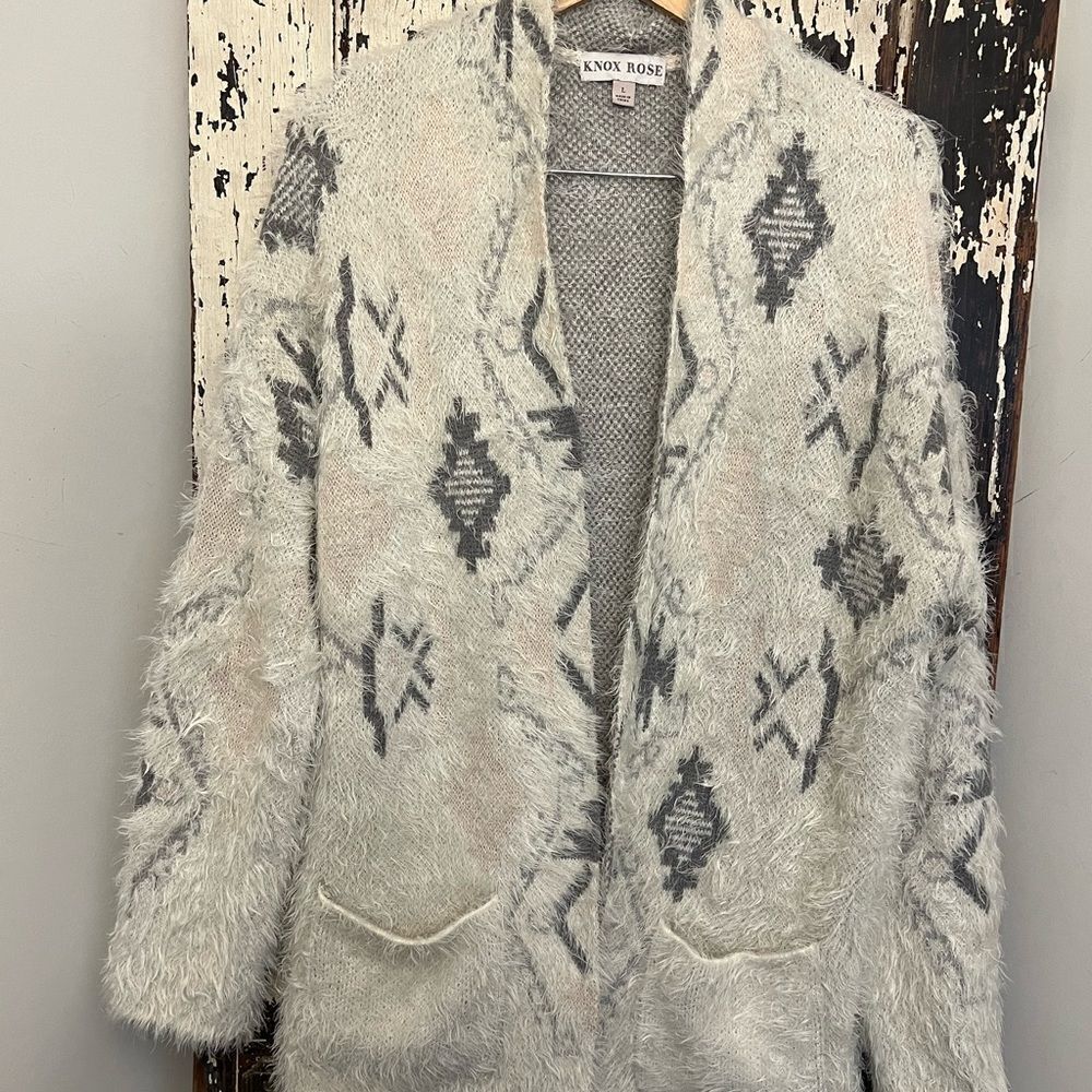 Knox Rose soft and fuzzy open long Boho cardigan. Size L. Soft and cozy.